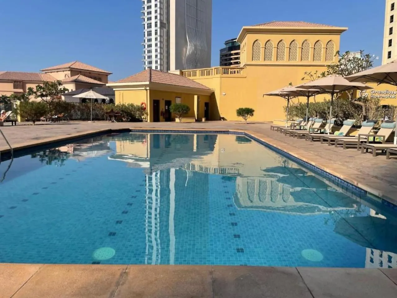 Murjan 2 - Upgraded Studio With Partial Sea View Dubai Apartment